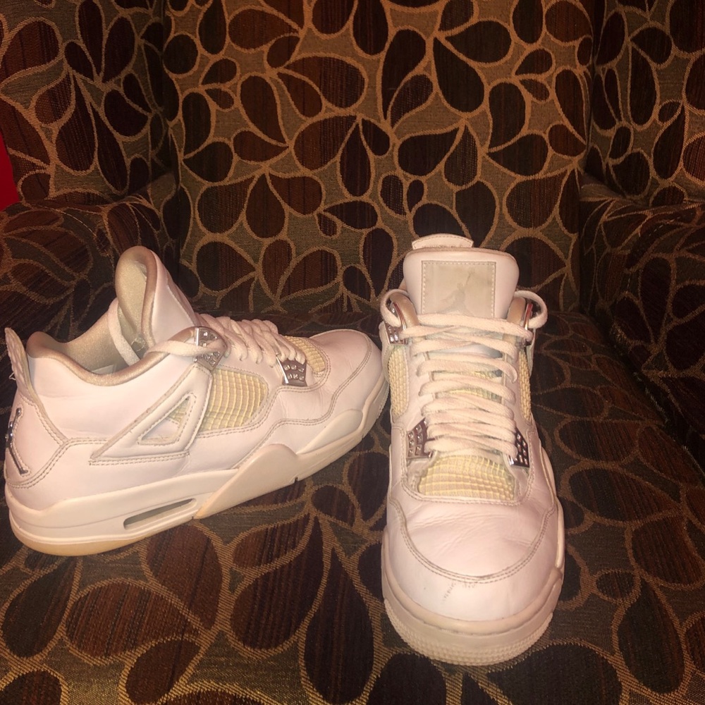 Jordan Pure Money 4’s